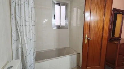 Apartment in Ensanche photo 17