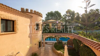 House on Carrer de Domenech Carles photo 14