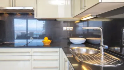 Apartment in Port Esportiu-Canyelles-Puig Rom photo 16