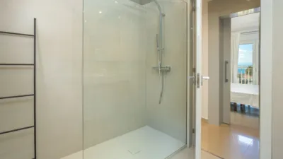 Apartment in Port Esportiu-Canyelles-Puig Rom photo 24
