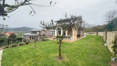 Chalet in Bárcena de Cicero photo 7