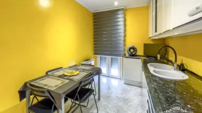 Terraced house in Casc Antic photo 10
