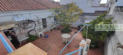 Casa adosada en venta en Casco Antiguo - Más
