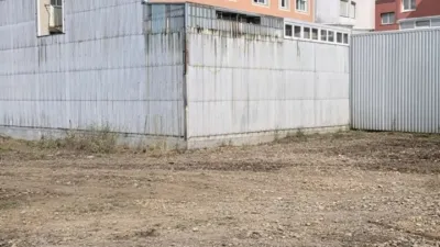 Terreno en venta en Calle Celso Emilio Ferreiro - Vista 2