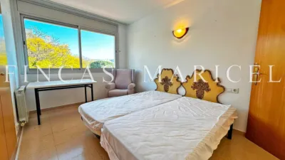 Apartment in Can Girona-Terramar-Vinyet photo 11