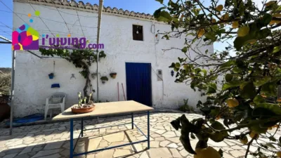 Finca rústica en alquiler en Cantoria, Cantoria de 500 €<span>/mes</span>