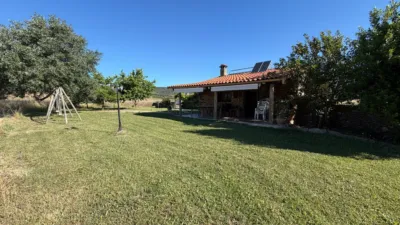 Rustic farm in Malpartida de Plasencia photo 3