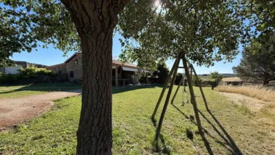 Rustic farm in Malpartida de Plasencia photo 4
