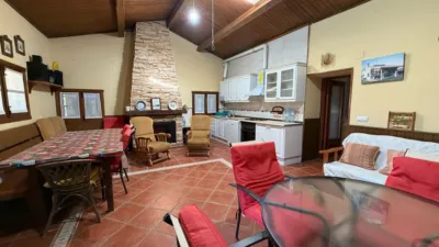 Rustic farm in Malpartida de Plasencia photo 9