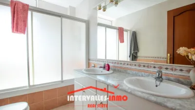 Townhouse in Palau-solità i Plegamans photo 24