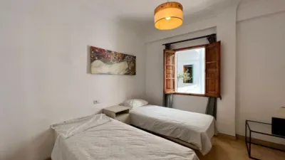 Apartment on Compte Sellent Street, No. 18 photo 13