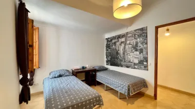 Apartment on Compte Sellent Street, No. 18 photo 14