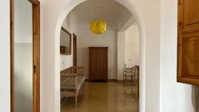 Apartment on Compte Sellent Street, No. 18 photo 7