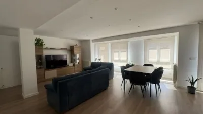 Apartment in Ensanche photo 3