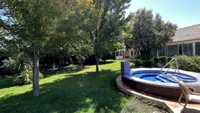 Chalet en Valdecabañas