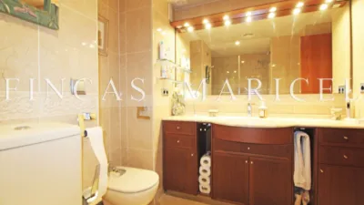 Apartment in Can Girona-Terramar-Vinyet photo 24