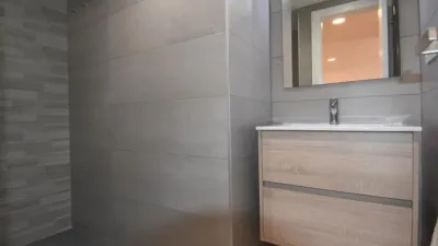 Piso en alquiler en Migdia Casernes, Migdia Casernes (Girona Capital) de 1.500 €<span>/mes</span>