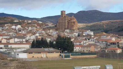 Casa en Aniñón photo 2
