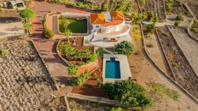 Casa en venta en Calle C- Camino La Hoya, Número 1, Área de Anaga (Santa Cruz de Tenerife Capital) de 1.680.000 €