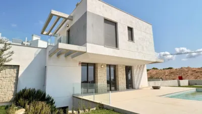 Chalet in Golf Bahía Urbanization photo 7