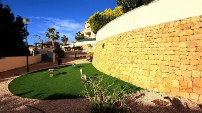Apartment in Golf Bahía Urbanization photo 26