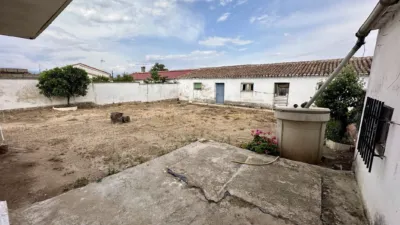 Chalet in Valdeíñigos de Tiétar photo 3