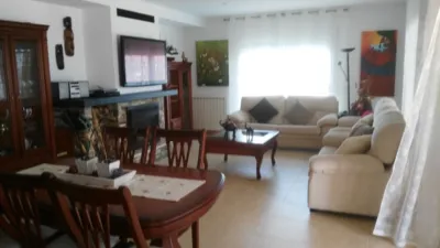 Chalet in Urbanizations photo 3