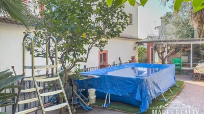 Chalet in Urbanitzacions del Nord photo 25