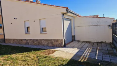 Chalet en venta en Morales del Vino, Morales del Vino de 190.000 €