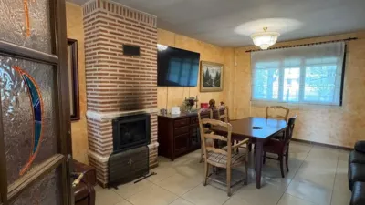 Chalet in Laguna de Duero photo 18