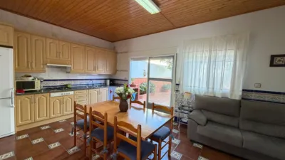 Chalet in Malpartida de Plasencia photo 5