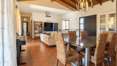 Villa in El Matorral photo 16