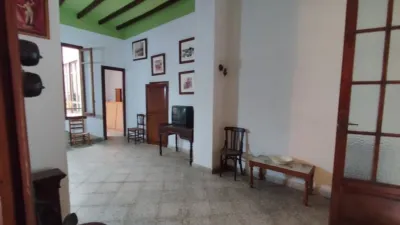 Terraced House in the Centre photo 4
