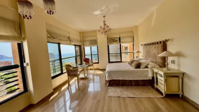 Duplex Penthouse in Platja de Ponent photo 26