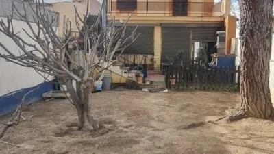 Chalet en venta en Utebo, Utebo de 290.000 €