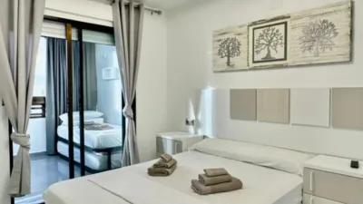 Apartment on Calle del Alcalde Manuel Catalán Chana, 13 photo 11