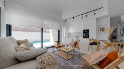 Chalet in Golf Bahía Urbanization photo 15