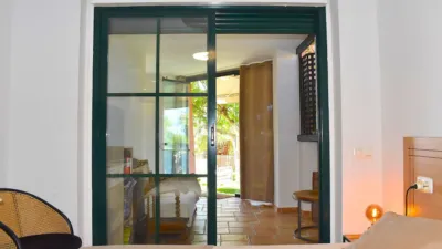 Apartment in Golf Bahía Urbanization photo 26