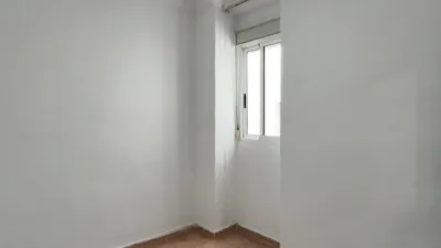 Top-floor apartment in Ensanche photo 11