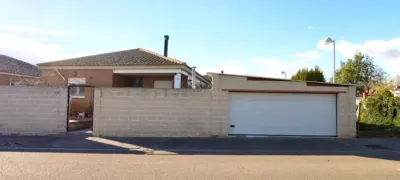 Chalet en venta en Pinseque, Pinseque de 290.500 €