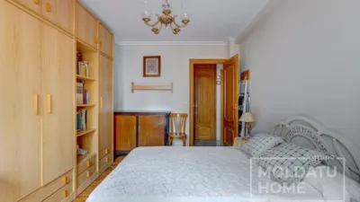 Piso en venta en Anaka-San Miguel-El Pinar, Anaka-San Miguel-El Pinar (Irun) de 220.900 €