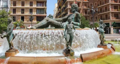 Piso en venta en La Creu Coberta, La Creu Coberta (Distrito Jesús. València Capital) de 210.000 €