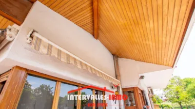 Chalet in La Sagrera photo 21