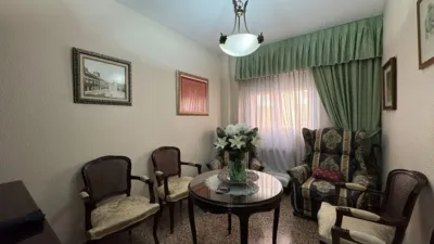 Flat in Ensanche photo 9