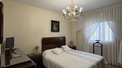 Flat in Ensanche photo 5