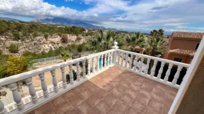 Casa – La Nucia - Más