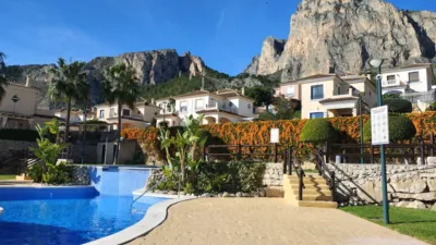 Chalet in Polop photo 2