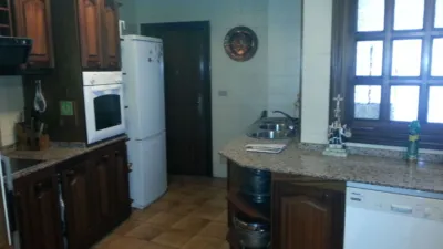 Apartment in A Coruña, Santa Lucía, Catro Camiños - Más