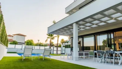 Casa en Urbanización Golf Bahía photo 5