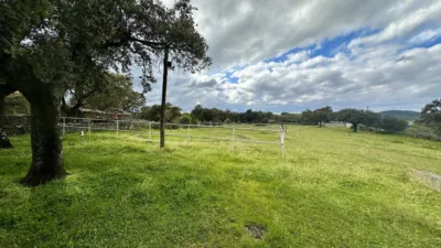 Rustic Finca in Malpartida de Plasencia photo 8